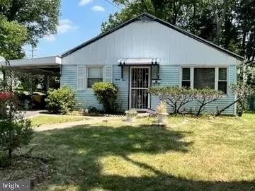 94 Broad Ave, Trenton, NJ 08618