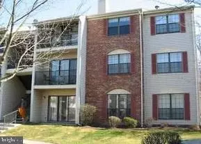13 Joyner Ct, Lawrenceville, NJ 08648