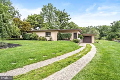 20 Linwood Ave, Trenton, NJ 08638