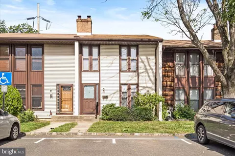 50 Twin Rivers Dr N, East Windsor, NJ 08520