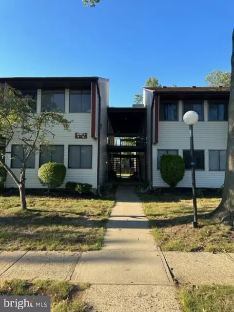 12 Avon Drive # b, East Windsor, NJ 08520