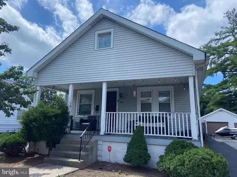 1025 Quinton Ave, Trenton, NJ 08629