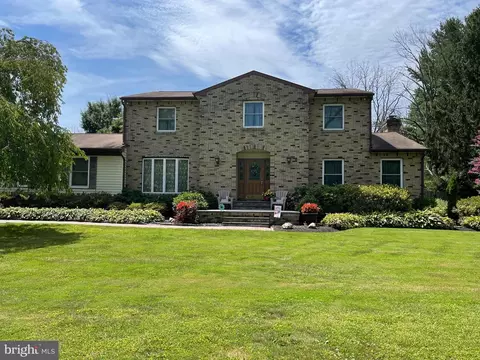 193 Lawrenceville Pennington, Lawrence, NJ 08648