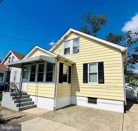 1008 Lyndale Ave, Trenton, NJ 08629
