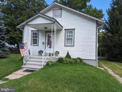 124 Lewis Ave, Hamilton, NJ 08629