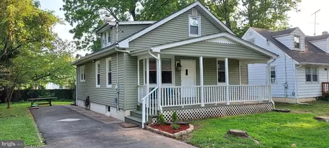 21 King Ave, Trenton, NJ 08638