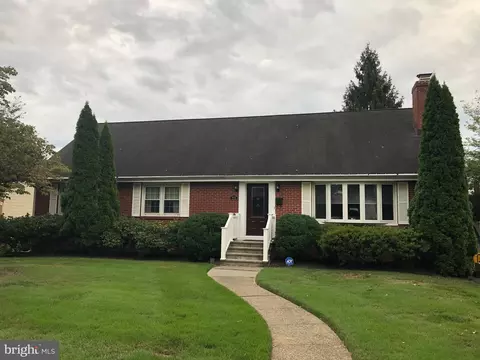 273 Fieldboro Dr, Lawrenceville, NJ 08648