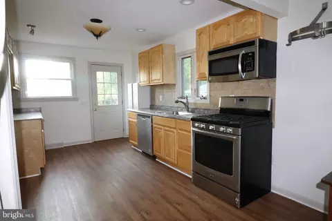 551 Lafayette Ave, Ewing, NJ 08628 photo 17
