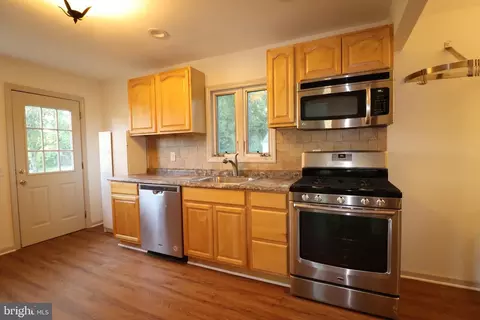 551 Lafayette Ave, Ewing, NJ 08628 photo 14