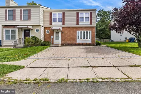 26 J Russel Smith Rd, Lawrence Township, NJ 08648