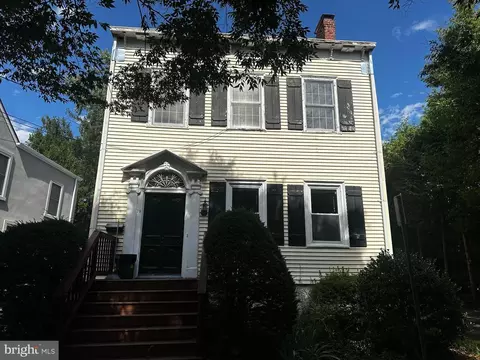 19 Moran Ave #2, Princeton, NJ 08540