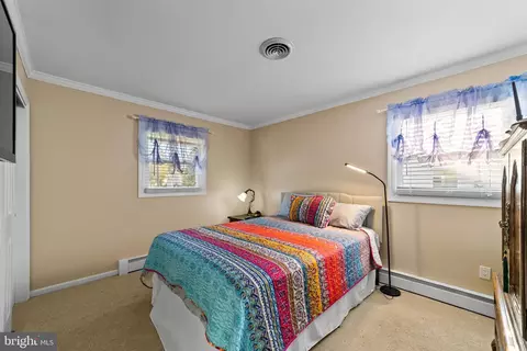 8 Spring Valley Ln, Ewing, NJ 08638 photo 11