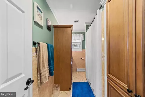 8 Spring Valley Ln, Ewing, NJ 08638 photo 17