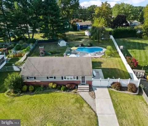 8 Spring Valley Ln, Ewing, NJ 08638 photo 25