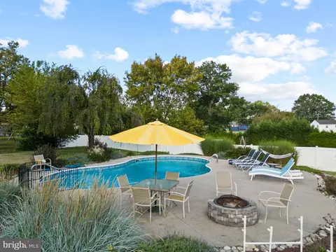 8 Spring Valley Ln, Ewing, NJ 08638 photo 22