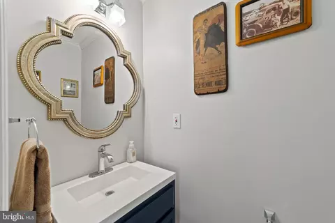 8 Spring Valley Ln, Ewing, NJ 08638 photo 16