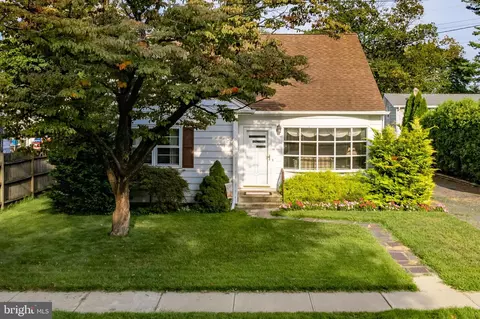 38 Wilson Ave, Hamilton, NJ 08619