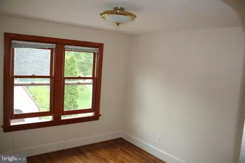 1009 Parkside Ave, Ewing, NJ 08618 photo 5