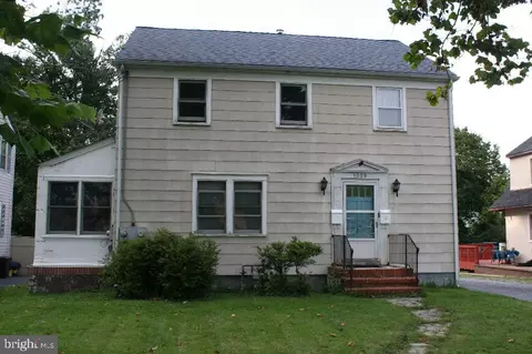 1009 Parkside Ave, Ewing, NJ 08618