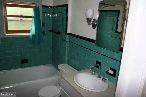 1009 Parkside Ave, Ewing, NJ 08618 photo 4