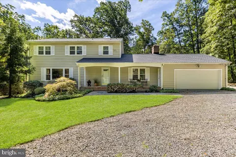 21 Beech Hill Cir, Princeton, NJ 08540