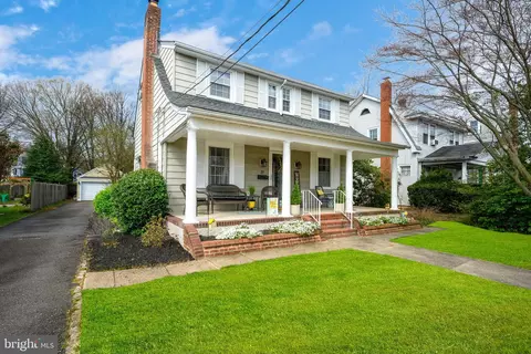 37 Grayson Ave, Hamilton, NJ 08619