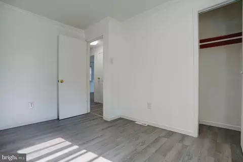 5 Lisbon Ave, Ewing, NJ 08638 photo 16