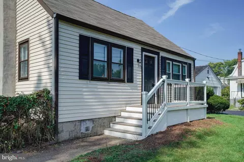 5 Lisbon Ave, Ewing, NJ 08638 photo 3
