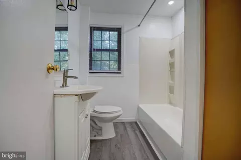5 Lisbon Ave, Ewing, NJ 08638 photo 14