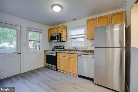 5 Lisbon Ave, Ewing, NJ 08638 photo 11