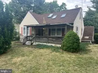 522 Kuser Rd, Hamilton, NJ 08619