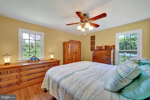11 Corey Dr, Ewing, NJ 08628 photo 18