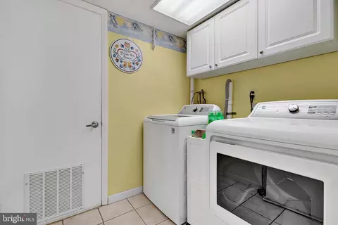 11 Corey Dr, Ewing, NJ 08628 photo 23
