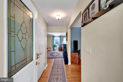 11 Corey Dr, Ewing, NJ 08628 photo 4