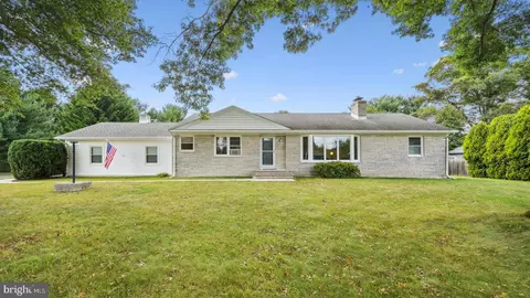 155 Penn Lyle Rd, Princeton Junction, NJ 08550