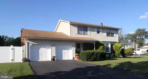 29 Tally Rd, Hamilton, NJ 08619