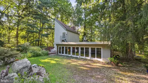 212 Cherry Valley Rd, Princeton, NJ 08540