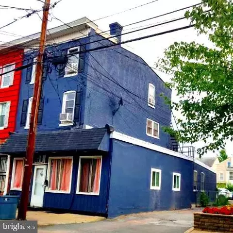 723 Roebling Ave, Trenton, NJ 08611