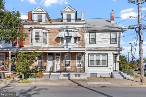 1426 Liberty St, Trenton, NJ 08629