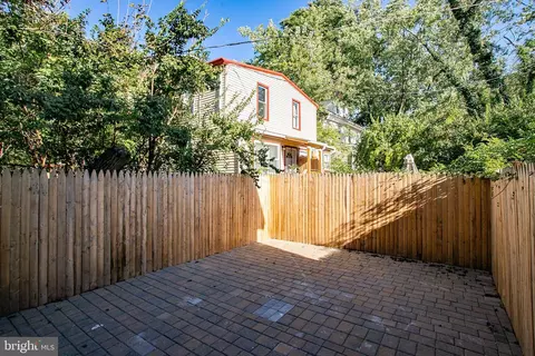 1623 E State St, Hamilton, NJ 08609
