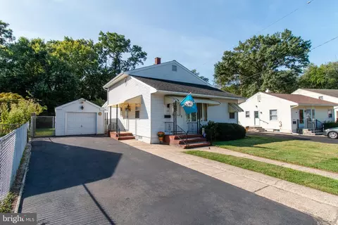 188 Franklyn Rd, Ewing, NJ 08628