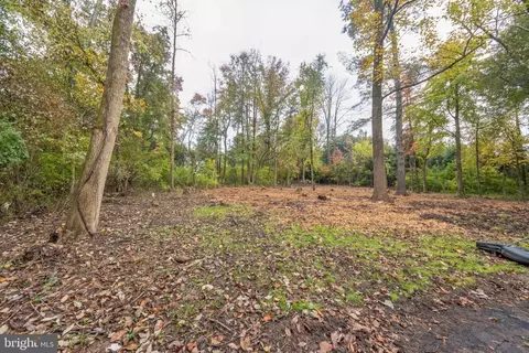 56 Lafayette Ct, Princeton, NJ 08540