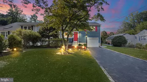 16 Berrien Ave, Princeton Junction, NJ 08550