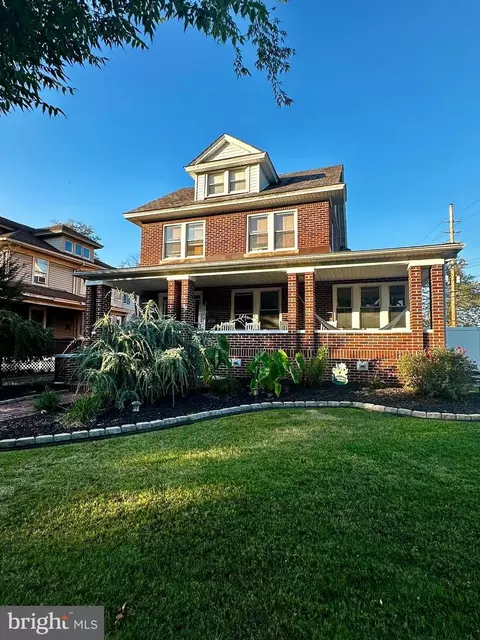 400 Stockton St, Hightstown, NJ 08520