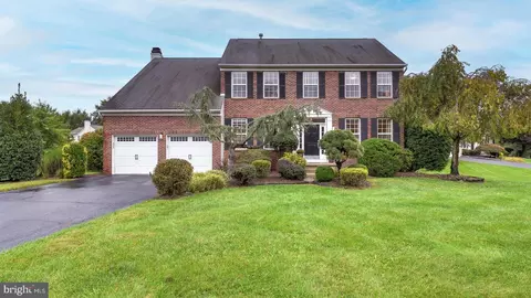 103 Compton Cir, Robbinsville, NJ 08691