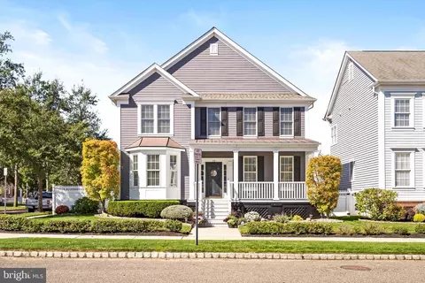 23 North St, Robbinsville, NJ 08691