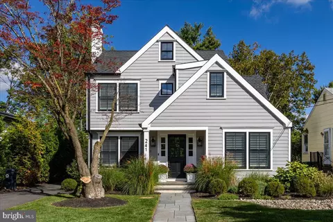 241 Moore St, Princeton, NJ 08540