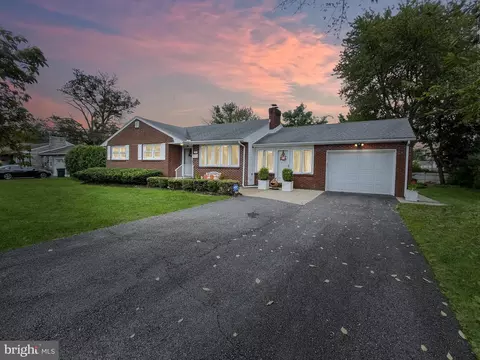 491 Independence Ave, Hamilton, NJ 08610