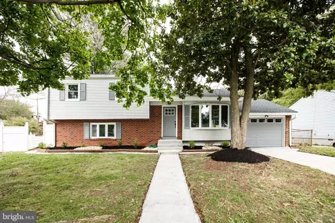 34 Dixmont Ave, Ewing, NJ 08618