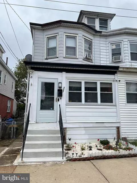 327 Bert Ave, Trenton, NJ 08629